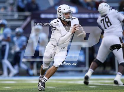 Thumbnail 2 in Chicago Mt. Carmel vs Belleville East (IHSA 8A Second Round) photogallery.