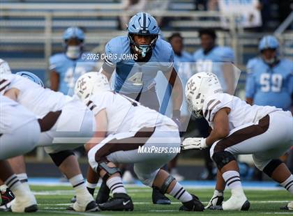 Thumbnail 1 in Chicago Mt. Carmel vs Belleville East (IHSA 8A Second Round) photogallery.