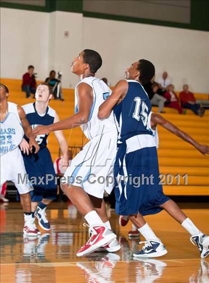 Thumbnail 1 in Skyline vs. Ranchview (CFB Invitational) photogallery.