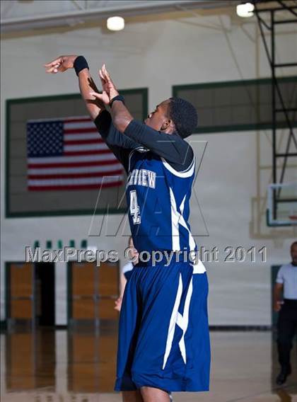 Thumbnail 2 in Skyline vs. Ranchview (CFB Invitational) photogallery.