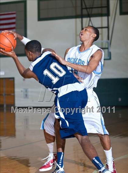 Thumbnail 1 in Skyline vs. Ranchview (CFB Invitational) photogallery.