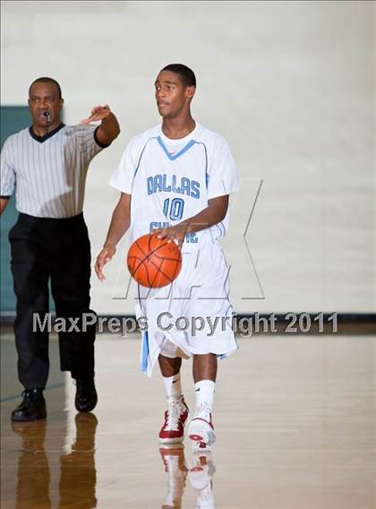 Thumbnail 1 in Skyline vs. Ranchview (CFB Invitational) photogallery.