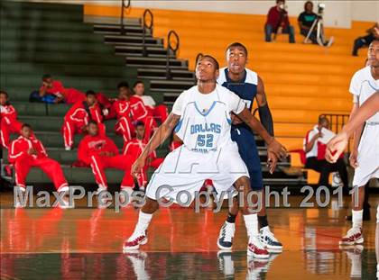 Thumbnail 2 in Skyline vs. Ranchview (CFB Invitational) photogallery.
