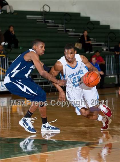 Thumbnail 1 in Skyline vs. Ranchview (CFB Invitational) photogallery.
