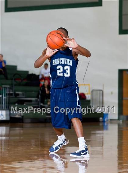 Thumbnail 2 in Skyline vs. Ranchview (CFB Invitational) photogallery.