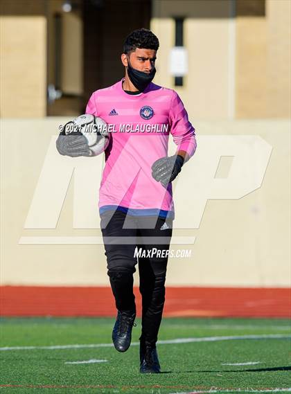 Thumbnail 3 in Massapequa vs Hicksville (Sect VIII Class AA Final) photogallery.