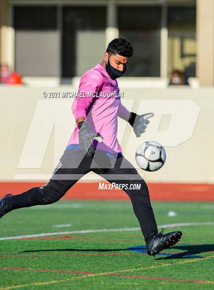 Thumbnail 2 in Massapequa vs Hicksville (Sect VIII Class AA Final) photogallery.
