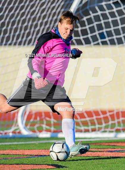 Thumbnail 3 in Massapequa vs Hicksville (Sect VIII Class AA Final) photogallery.