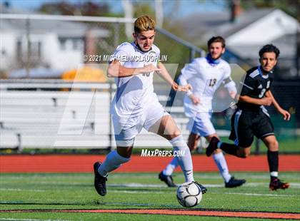 Thumbnail 3 in Massapequa vs Hicksville (Sect VIII Class AA Final) photogallery.