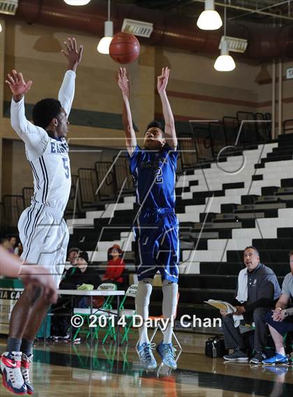 Thumbnail 3 in San Marino vs. Gabrielino (San Gabriel Tournament) photogallery.