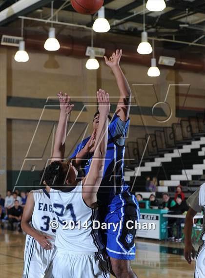 Thumbnail 2 in San Marino vs. Gabrielino (San Gabriel Tournament) photogallery.