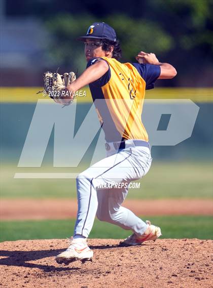 Thumbnail 3 in Franklin vs. Oak Ridge (CIF SJS D1 Playoff) photogallery.