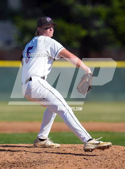 Thumbnail 1 in Franklin vs. Oak Ridge (CIF SJS D1 Playoff) photogallery.