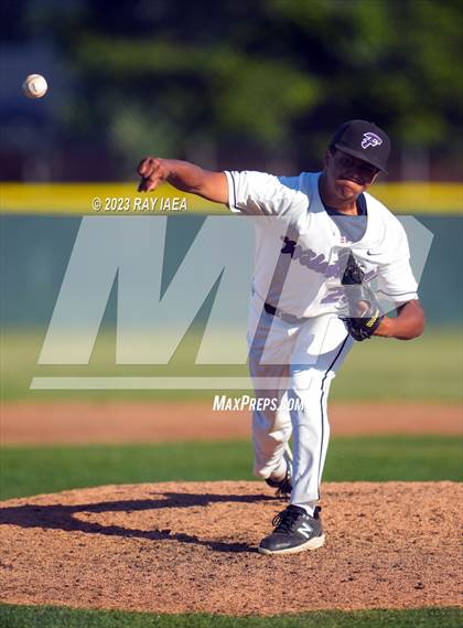 Thumbnail 3 in Franklin vs. Oak Ridge (CIF SJS D1 Playoff) photogallery.