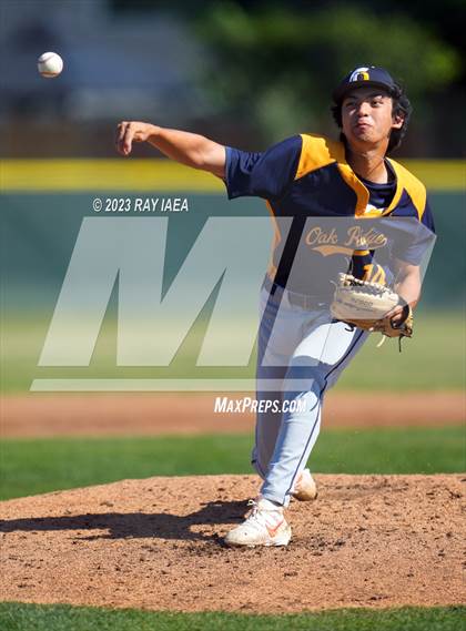 Thumbnail 2 in Franklin vs. Oak Ridge (CIF SJS D1 Playoff) photogallery.