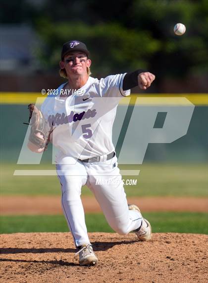 Thumbnail 1 in Franklin vs. Oak Ridge (CIF SJS D1 Playoff) photogallery.