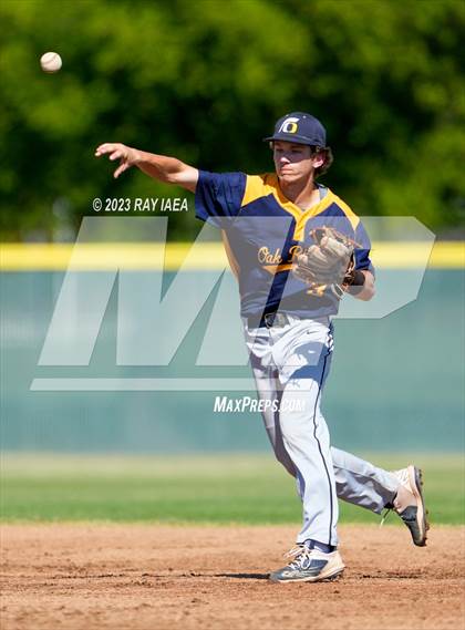 Thumbnail 1 in Franklin vs. Oak Ridge (CIF SJS D1 Playoff) photogallery.