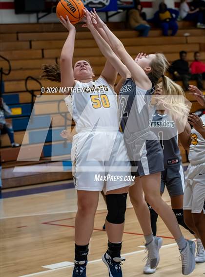 Thumbnail 1 in Trinity Christian vs. Cape Fear (MLK Dream Jam at Terry Sanford) photogallery.