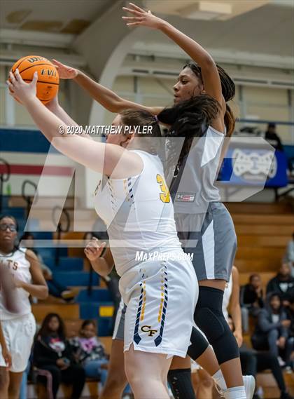 Thumbnail 2 in Trinity Christian vs. Cape Fear (MLK Dream Jam at Terry Sanford) photogallery.