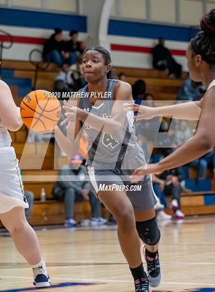 Thumbnail 3 in Trinity Christian vs. Cape Fear (MLK Dream Jam at Terry Sanford) photogallery.