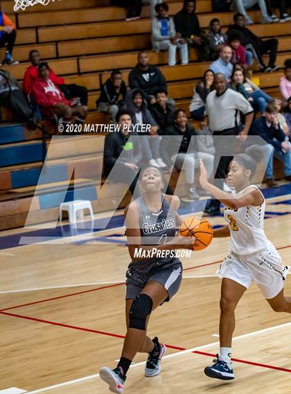 Thumbnail 3 in Trinity Christian vs. Cape Fear (MLK Dream Jam at Terry Sanford) photogallery.