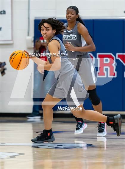 Thumbnail 3 in Trinity Christian vs. Cape Fear (MLK Dream Jam at Terry Sanford) photogallery.