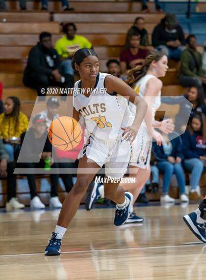 Thumbnail 2 in Trinity Christian vs. Cape Fear (MLK Dream Jam at Terry Sanford) photogallery.