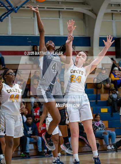 Thumbnail 1 in Trinity Christian vs. Cape Fear (MLK Dream Jam at Terry Sanford) photogallery.