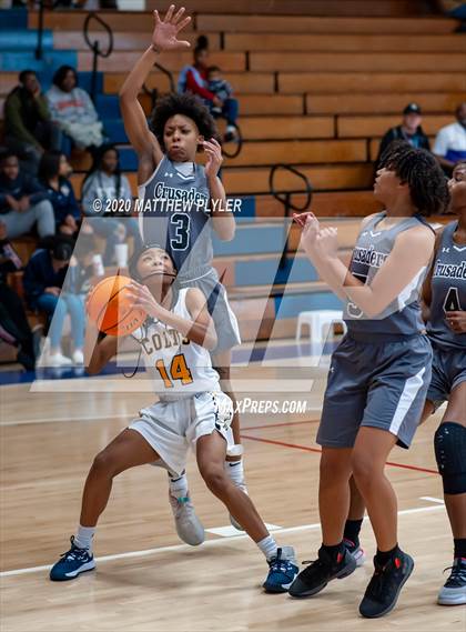Thumbnail 1 in Trinity Christian vs. Cape Fear (MLK Dream Jam at Terry Sanford) photogallery.