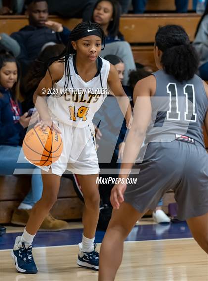 Thumbnail 2 in Trinity Christian vs. Cape Fear (MLK Dream Jam at Terry Sanford) photogallery.