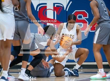 Thumbnail 1 in Trinity Christian vs. Cape Fear (MLK Dream Jam at Terry Sanford) photogallery.