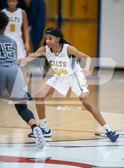 Thumbnail 2 in Trinity Christian vs. Cape Fear (MLK Dream Jam at Terry Sanford) photogallery.