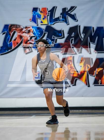 Thumbnail 1 in Trinity Christian vs. Cape Fear (MLK Dream Jam at Terry Sanford) photogallery.