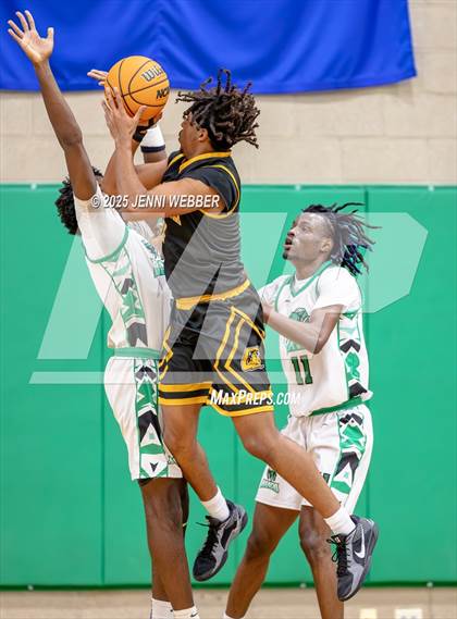 Thumbnail 3 in Clark vs. Rancho (NIAA 4A Semifinal) photogallery.