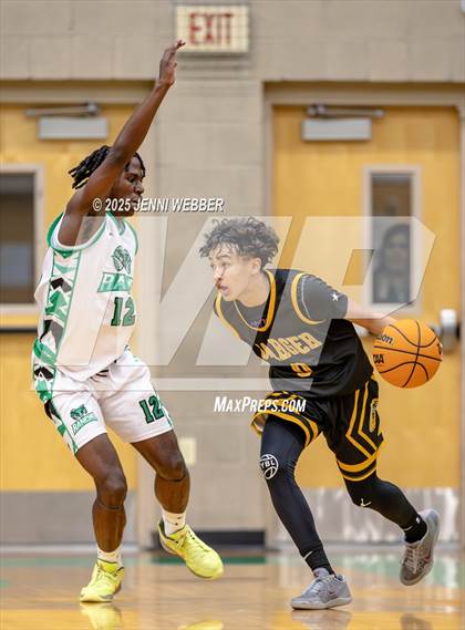 Thumbnail 2 in Clark vs. Rancho (NIAA 4A Semifinal) photogallery.