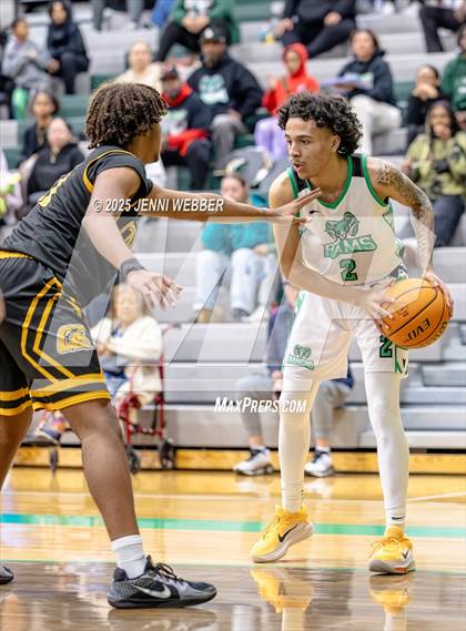 Thumbnail 1 in Clark vs. Rancho (NIAA 4A Semifinal) photogallery.