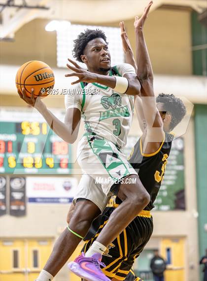 Thumbnail 1 in Clark vs. Rancho (NIAA 4A Semifinal) photogallery.