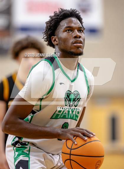 Thumbnail 3 in Clark vs. Rancho (NIAA 4A Semifinal) photogallery.
