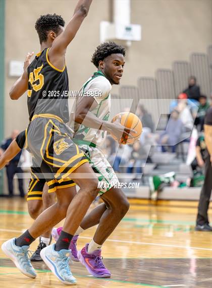 Thumbnail 2 in Clark vs. Rancho (NIAA 4A Semifinal) photogallery.