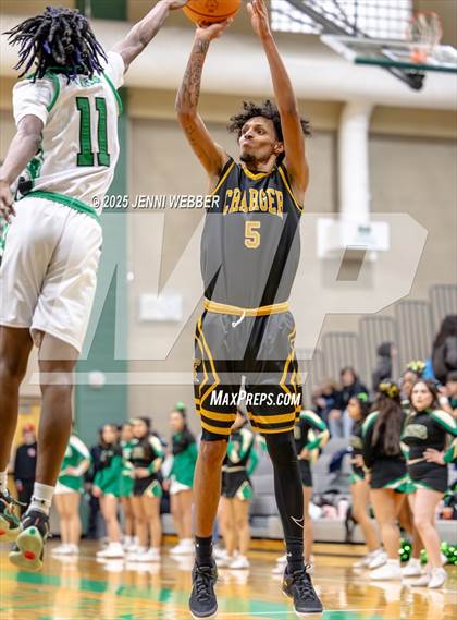 Thumbnail 3 in Clark vs. Rancho (NIAA 4A Semifinal) photogallery.