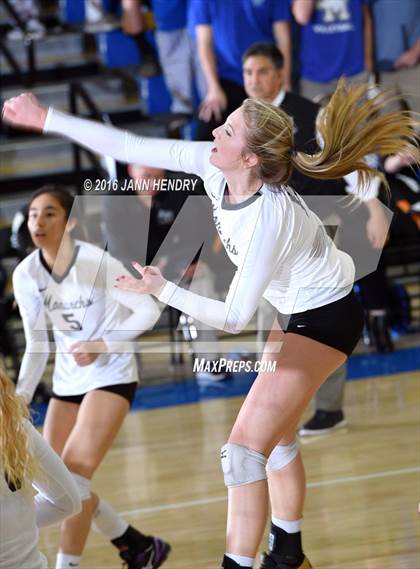 Thumbnail 2 in Archbishop Mitty vs. Santa Margarita (CIF State Open Division Final) photogallery.