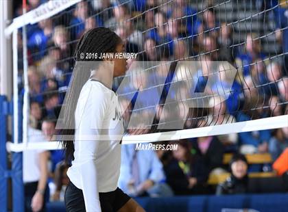 Thumbnail 3 in Archbishop Mitty vs. Santa Margarita (CIF State Open Division Final) photogallery.