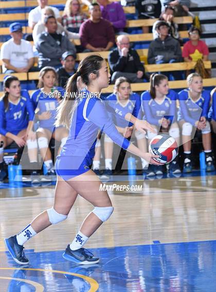 Thumbnail 3 in Archbishop Mitty vs. Santa Margarita (CIF State Open Division Final) photogallery.