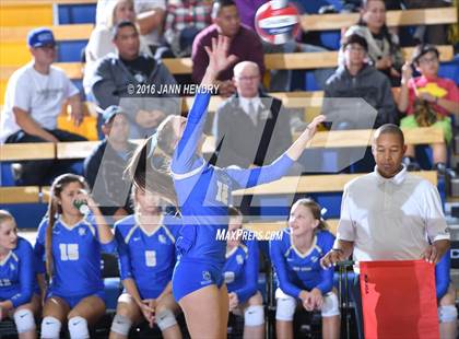 Thumbnail 2 in Archbishop Mitty vs. Santa Margarita (CIF State Open Division Final) photogallery.