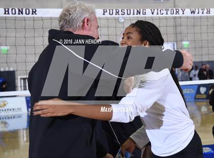 Thumbnail 1 in Archbishop Mitty vs. Santa Margarita (CIF State Open Division Final) photogallery.