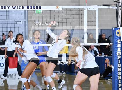 Thumbnail 1 in Archbishop Mitty vs. Santa Margarita (CIF State Open Division Final) photogallery.