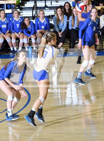 Thumbnail 2 in Archbishop Mitty vs. Santa Margarita (CIF State Open Division Final) photogallery.