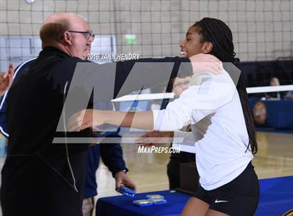 Thumbnail 3 in Archbishop Mitty vs. Santa Margarita (CIF State Open Division Final) photogallery.