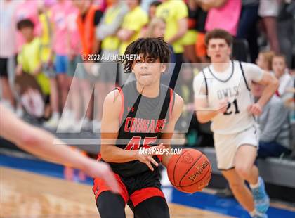 Thumbnail 2 in Olathe West vs. Shawnee Mission Northwest (KSHSAA 6A Sub-State) photogallery.