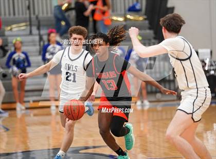 Thumbnail 1 in Olathe West vs. Shawnee Mission Northwest (KSHSAA 6A Sub-State) photogallery.